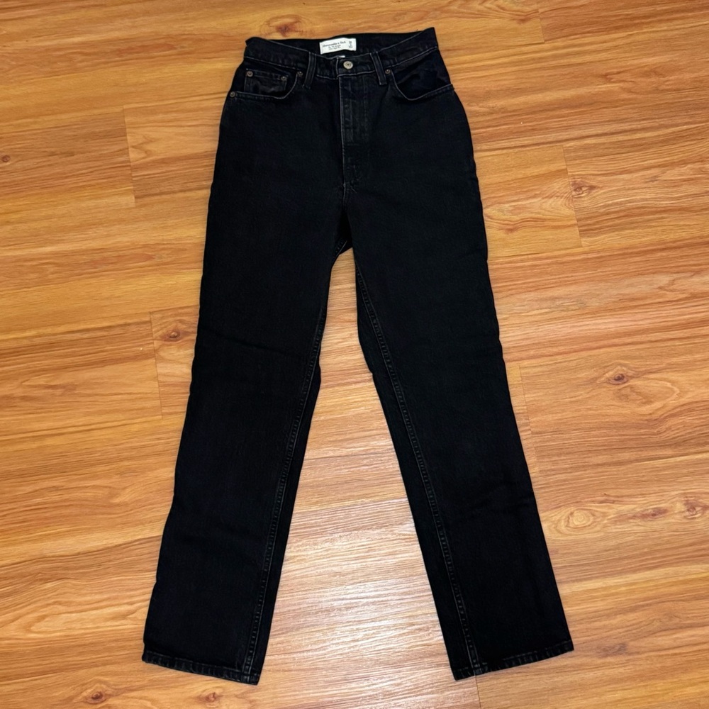 Abercrombie & Fitch Women's Black Straight Leg Jeans